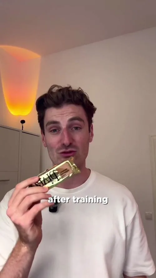 David Protein bar ad, eating one after training